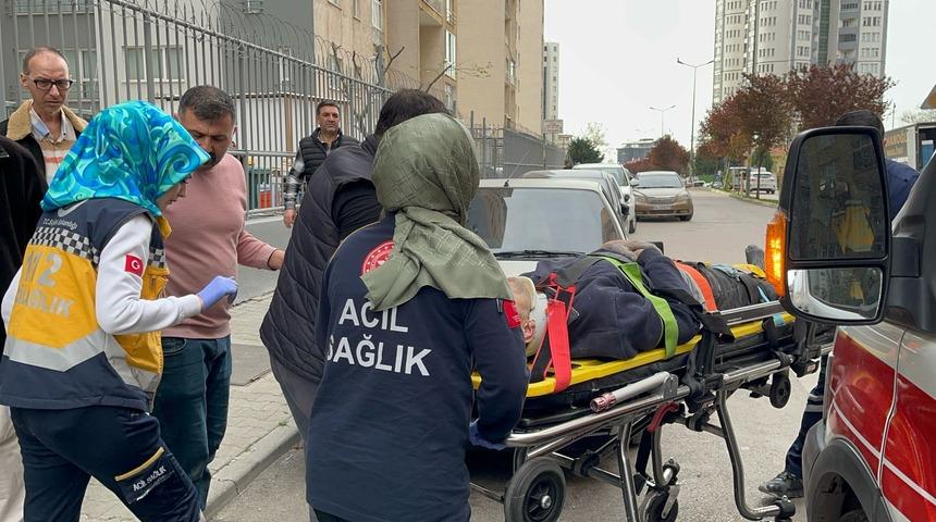 Talihsiz işçi yaralandı! İskele devrildi