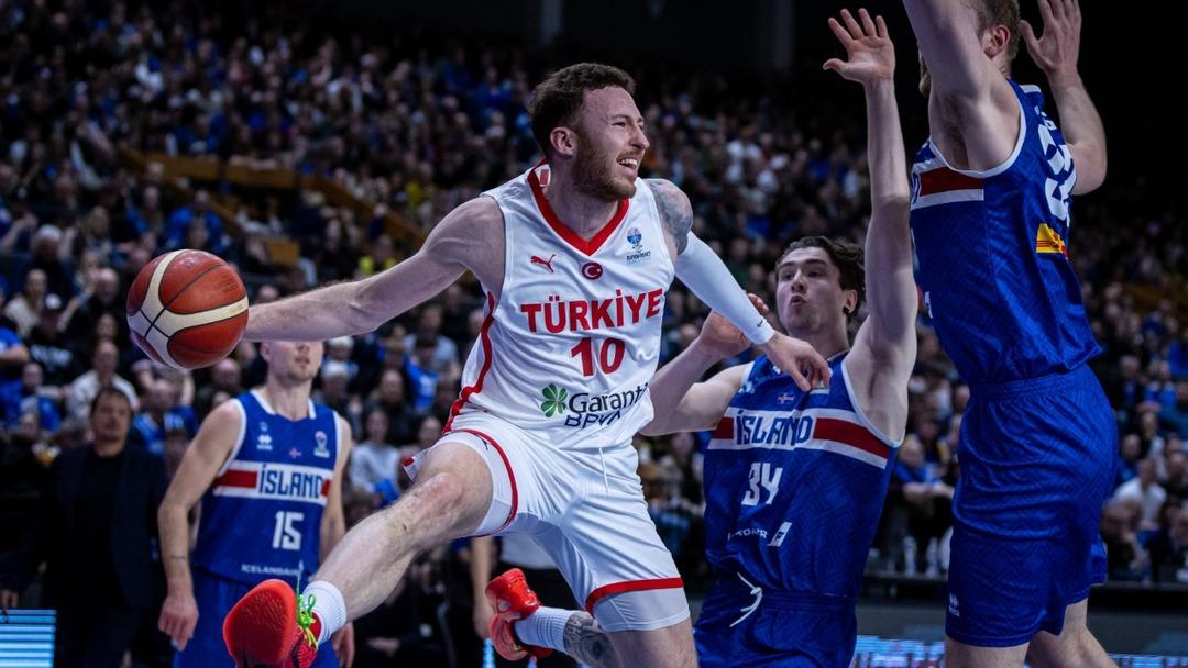 12-dev-adamin-eurobasket-2025teki-rakipleri-belli-oldu-x9r2