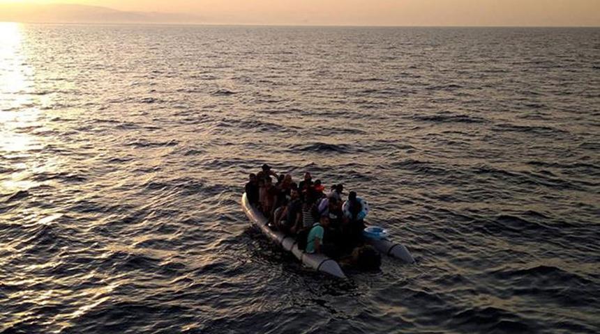 Çanakkale açıklarında 23 kaçak göçmen yakalandı