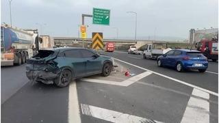 Kocaeli - Osmangazi Köprüsü yolunda 2 cip çarpıştı: 1 yaralı