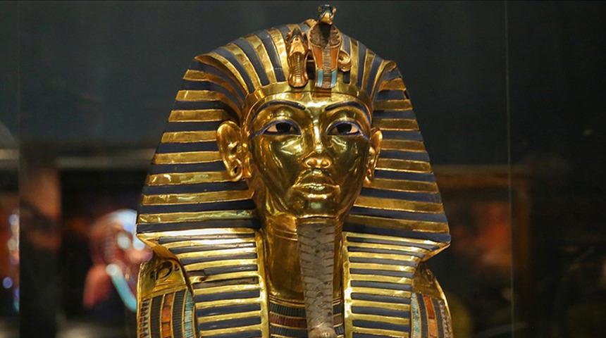 Hala yeni keşifler yapılıyor! Herkesin konuştuğu mezarlığın arkasındaki sır...