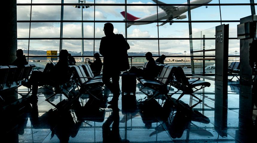 Resmi Gazete'de yayımlandı! 25 bin liralık limit 185 bin lira oldu, yurt dışına gidecekler dikkat!