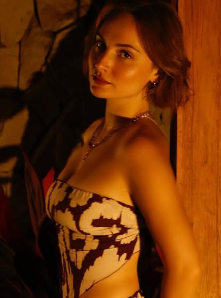 Yeni imajıyla çok konuşulmuştu! Başak Gümülcinelioğlu merakla beklenen diziye girdi  G5