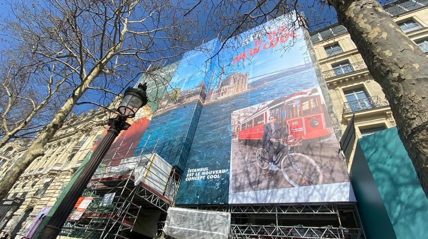 Paris'in kalbinde 'İstanbul' rüzgarı! Champs-Élysées’de bir ilk...