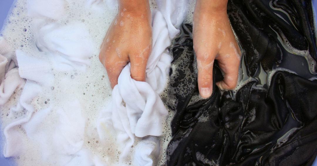 Kıyafetlerinin ömrünü uzatmak için deneyebileceğin yollar  5