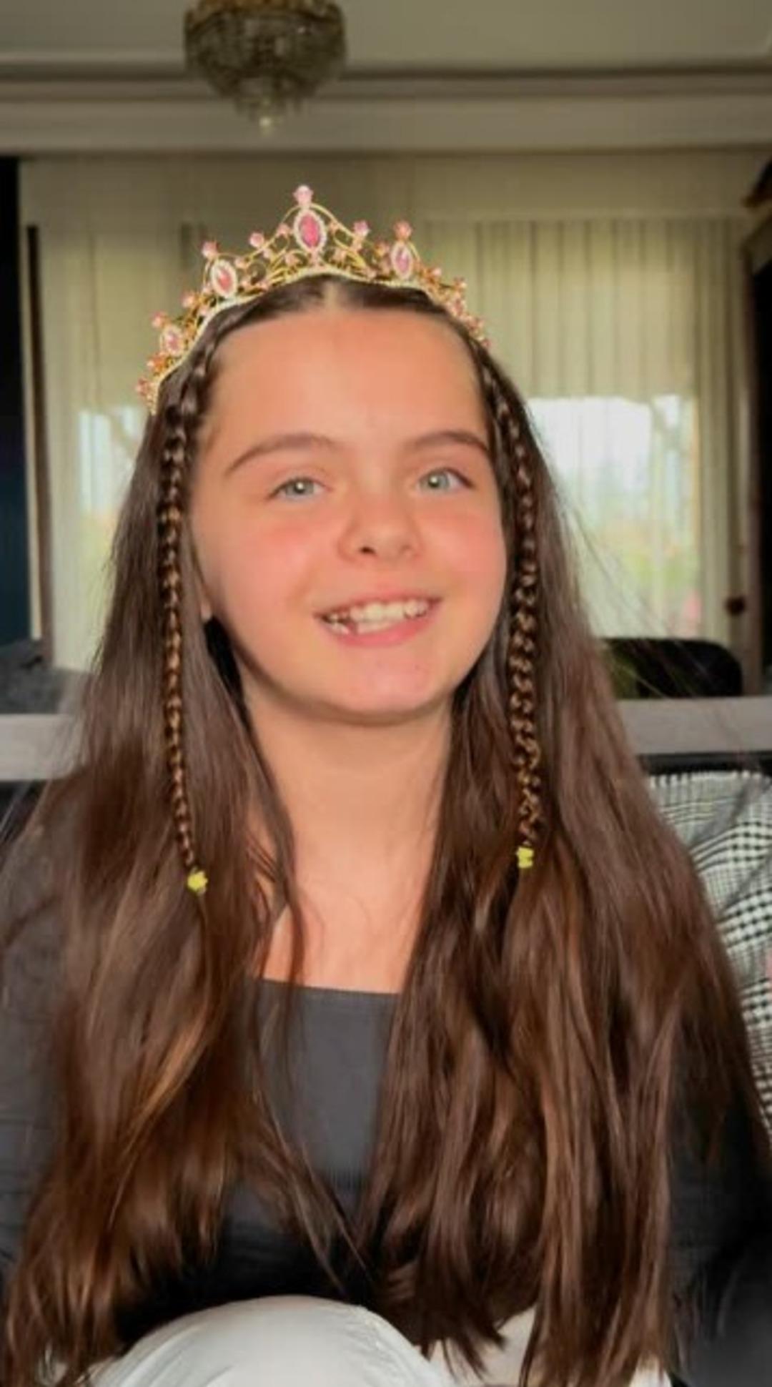 ‘Çakıl bebek’ olarak tanınmıştı! Çocuktan Al Haberi nin minik yıldızı Nisan Aktaş büyüdü kocaman oldu! Son hali şaşırttı 5