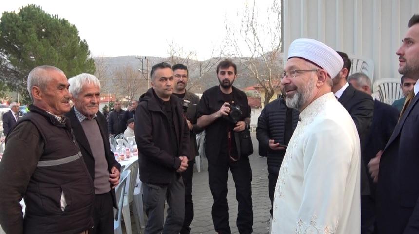 Diyanet İşleri Başkanı Erbaş, iftarı Denizlili vatandaşlarla birlikte yaptı