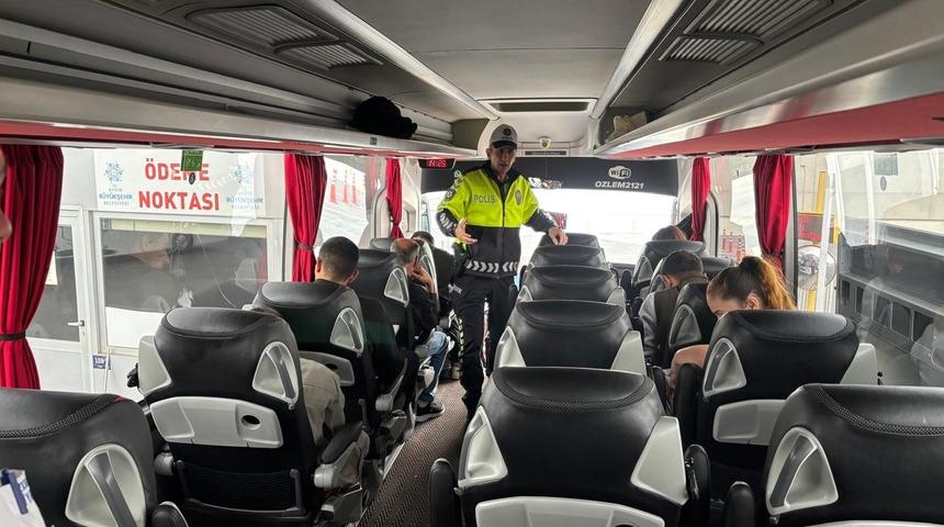 Aydın otogarında bayram denetimi