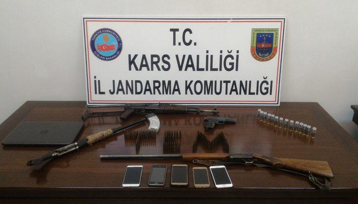 Kars'ta terör operasyonu: 11 gözaltı