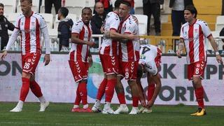 Sivasspor, Adana Demirspor'u farklı geçti!