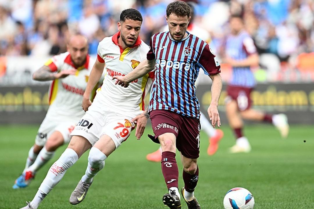 Trabzon da İbrahim Hacıosmanoğlu na tepki! "TFF istifa" O pozisyondan sonra ortalık karıştı... 2