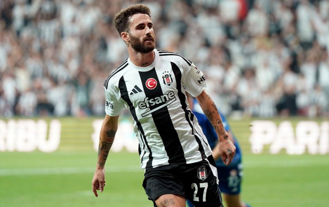 Derbide inanılmaz gol! Topu tam 40 metre sürdü tüm sahayı tek başına geçti... Beşiktaş-Galatasaray maçında gol perdesini açtı 2