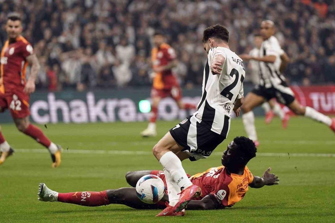 Galatasaray derbide kaybedince Sergen Yalçın şampiyonluk için net konuştu! Fenerbahçe için olay yaratan iddia 1