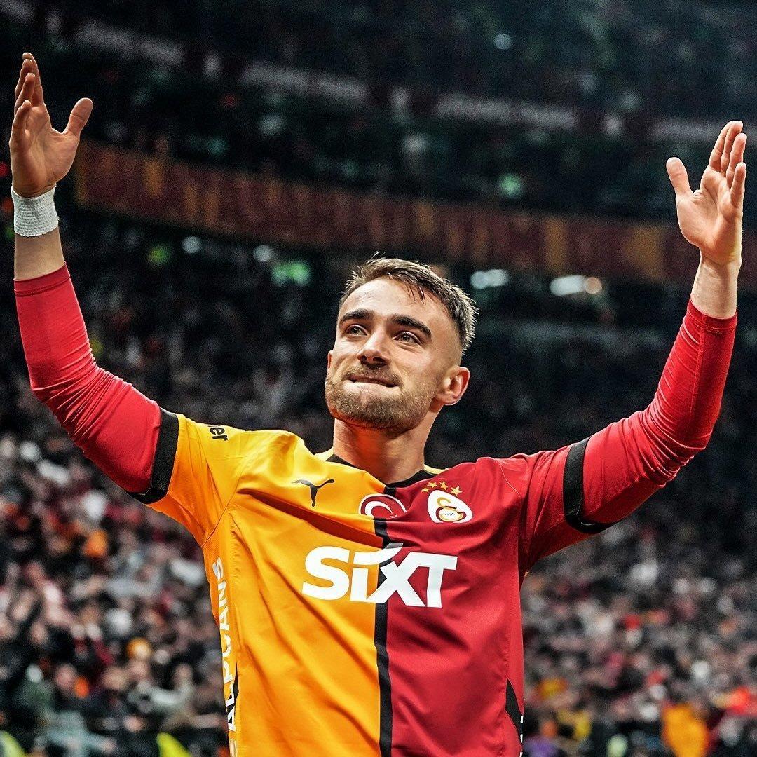 Galatasaraylı Yunus Akgün maç sonunda Beşiktaş ı hedef aldı! Canlı yayında olay yaratacak sözler... 2
