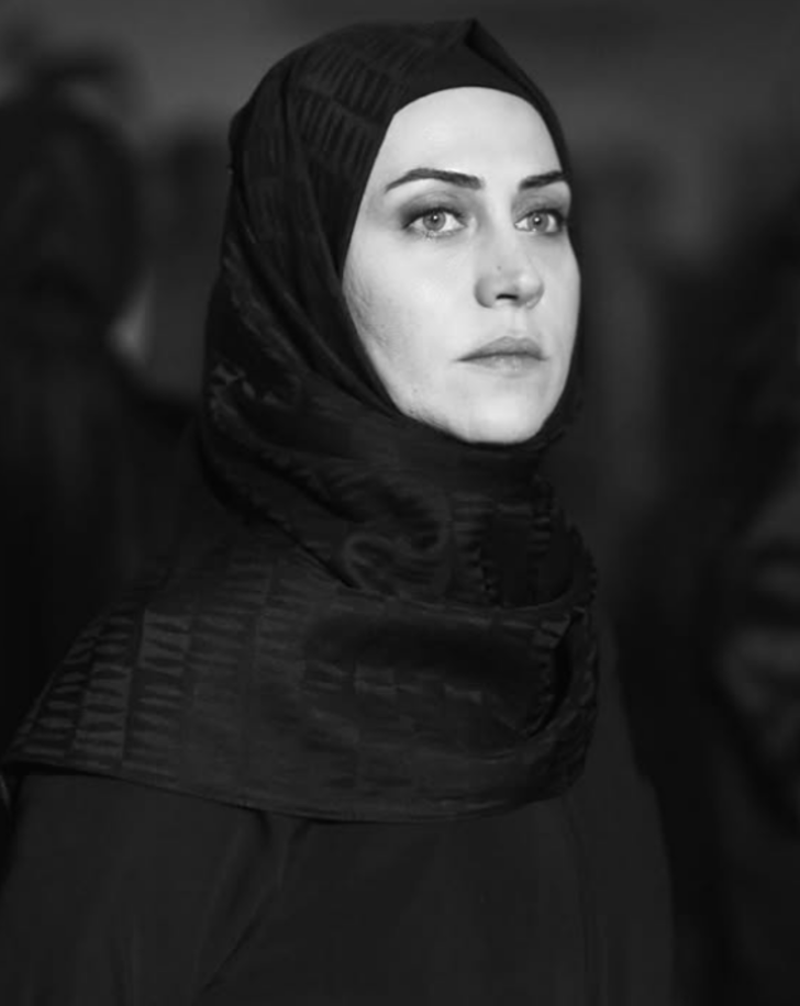 Kızıl Goncalar'ın Hasna'sı Selen Öztürk Maltepe'de mitinge gitti! "Hak, hukuk, adalet" G2