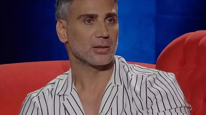 Şarkıcı Doğuş'un eşi Hoşkedem Hidayetkızı bayram pozuyla dikkat çekti! "Karınız çok güzel"