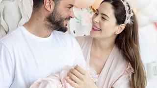 Berk Oktay kızı Mira'nın son halini paylaştı! Yüzünü emojiyle kapadı