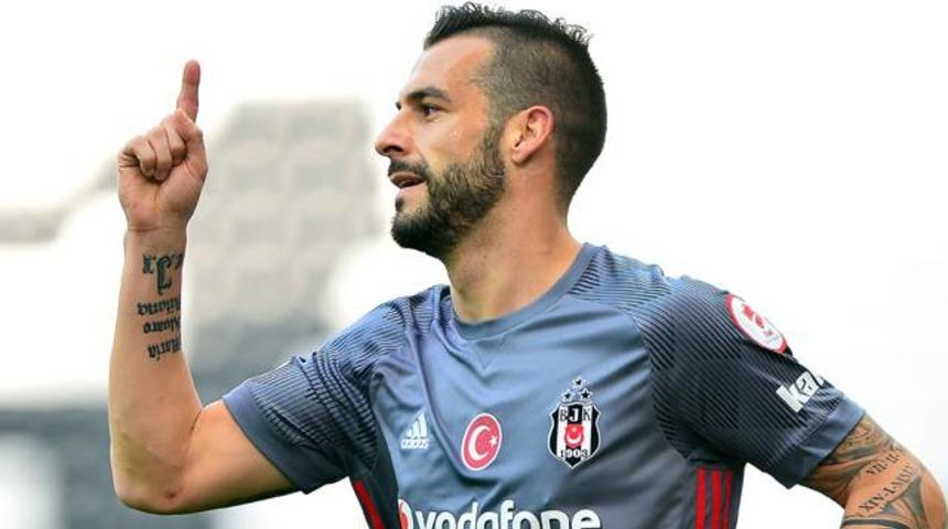 Ahmet Nur &Ccedil;ebi: Negredo'ya transfer teklifleri var