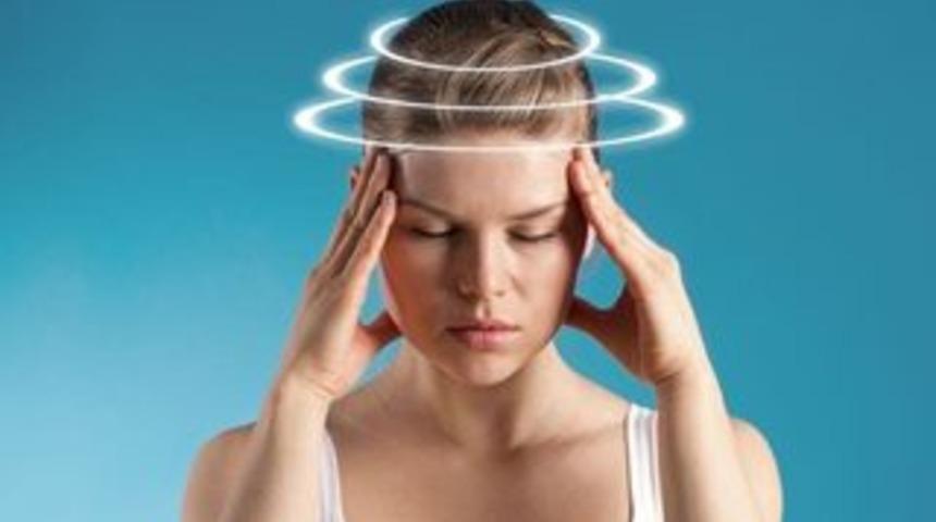 Yaşlandıkça vertigo yakınlaşıyor! Başınızı döndüren çok neden var!