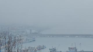 Zonguldak’ta sis! Sahil yolu ve kıyı kesimi sisle kaplandı