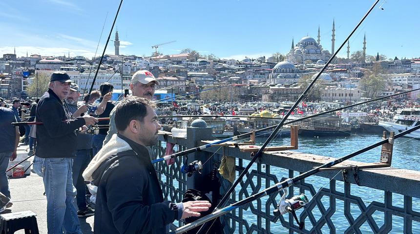 Güzel havayı fırsat bilen İstanbullular Ramazan Bayramında oraya akın ettiler! "Hem ziyaret hem ticaret yapıyoruz" 