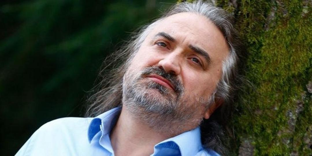 Konser sırasında fenalaşmıştı! Volkan Konak ın &ouml;l&uuml;m&uuml;yle ilgili soruşturma başlatıldı 2