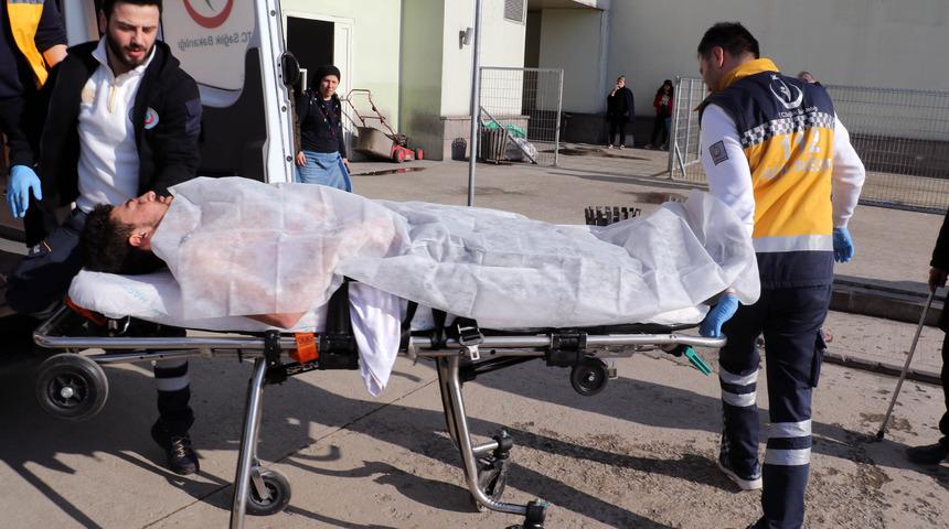 Iraklı genç, eniştesi tarafından bıçakla ağır yaralandı