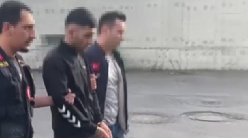 İstanbul'da dehşete düşüren olay! Eşine mesajlarını göstermeyince 5 yerinden bıçaklandı! 