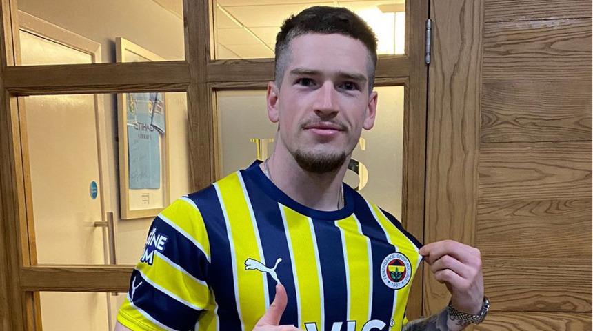 Fenerbahçe'den apar topar ayrılmıştı! Ryan Kent'in yeni takımı belli oldu