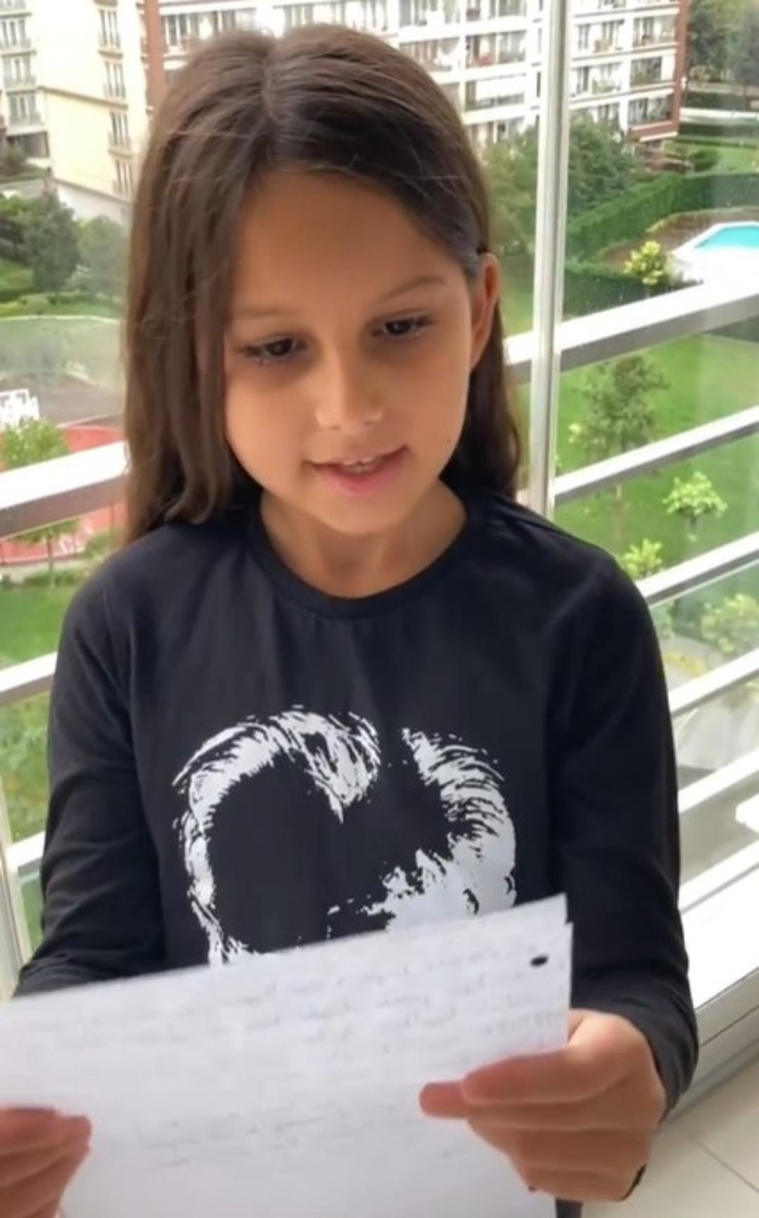 Çocuktan Al Haberi nin bilmiş miniği Ada Derin Acarsen büyüdü koca kız oldu! Son haline yorum yağdı 5