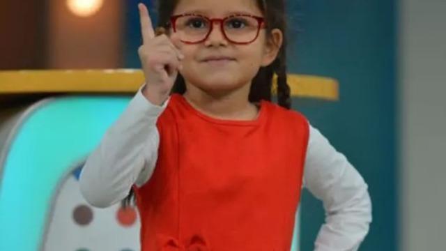 Çocuktan Al Haberi'nin bilmiş miniği Ada Derin Acarsen büyüdü koca kız oldu! Son haline yorum yağdı