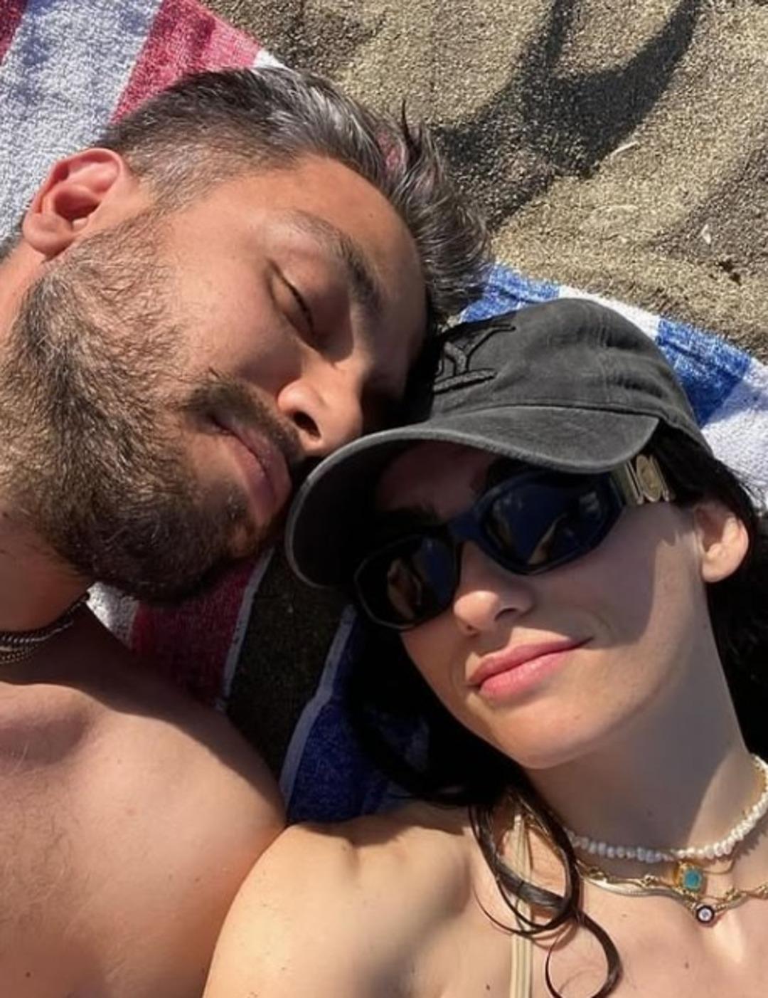 İnci Taneleri nin Dilber i Hazar Ergünlü evleniyor mu? Sevgilisiyle memleketine gitti 2