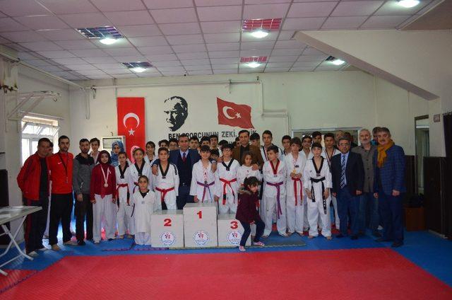 Adışaman’da Taekwondo İl Birinciliği müsabakaları sona erdi