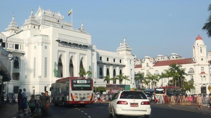 Depremden sonra Myanmar: Ulusal yas haftası ilan edildi, saygı duruşunda bulunuldu
