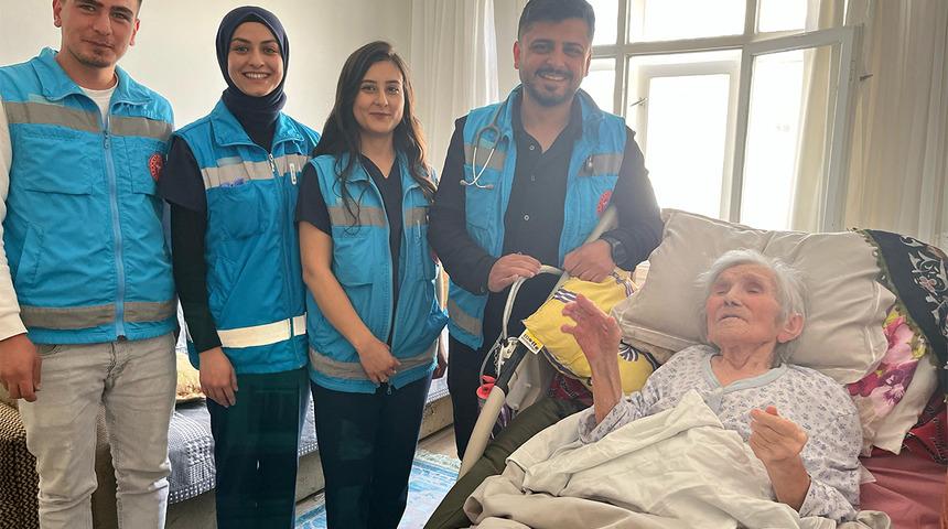 Evde sağlık hizmeti hastaları mutlu ediyor