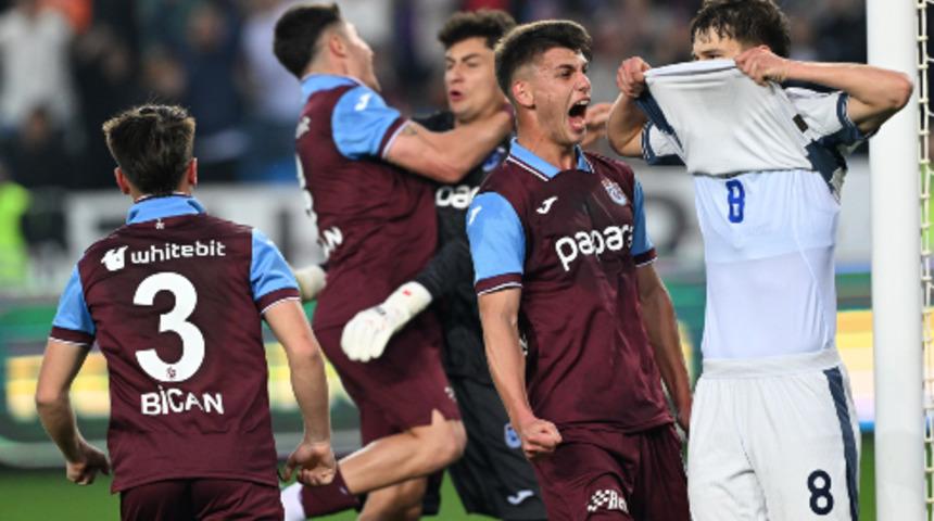 Trabzonspor U19'dan tarihi başarı! Dünya devini yenerek yarı finale yükseldiler