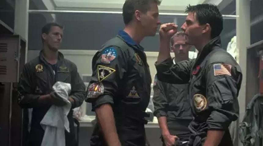 Top Gun, Batman ve The Doors ile hafızalara kazınan Val Kilmer hayatını kaybetti