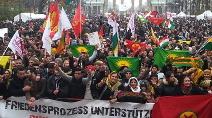 Almanya'da PKK g&ouml;sterileri yasaklandı