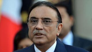 Pakistan Cumhurbaşkanı Zerdari hastaneye kaldırıldı