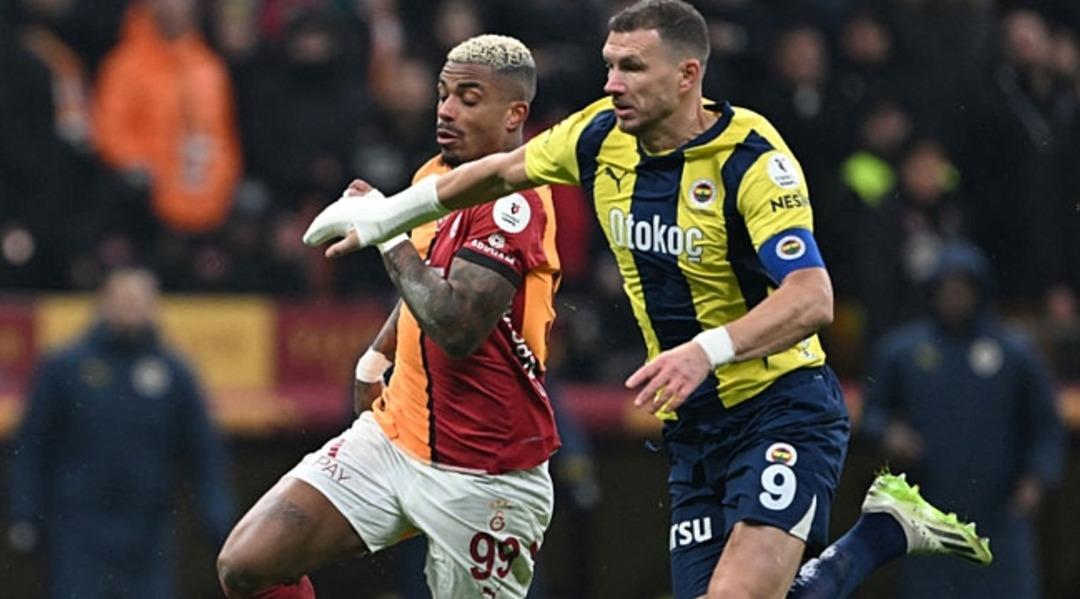 Yapay zeka Fenerbahçe-Galatasaray derbisinin skorunu verdi! İşte maçın favori takımı... 1