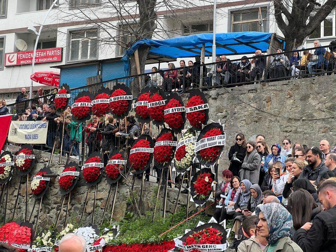 Kuzeyin Oğlu  Volkan Konak a veda! Memleketi Trabzon da son yolculuğuna uğurlandı! Tünelde araç kuyruğu... 2