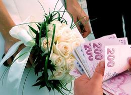 Yeni evlenecek çiftlere yönelik indirim hazırlığı! 2025 'Aile Yılı' kapsamında devlet destekli paket geliyor