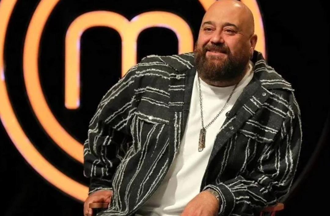 2 Nisan boykotu g&uuml;ndemde! MasterChef j&uuml;risi Somer Sivrioğlu restoranını hizmete kapattı