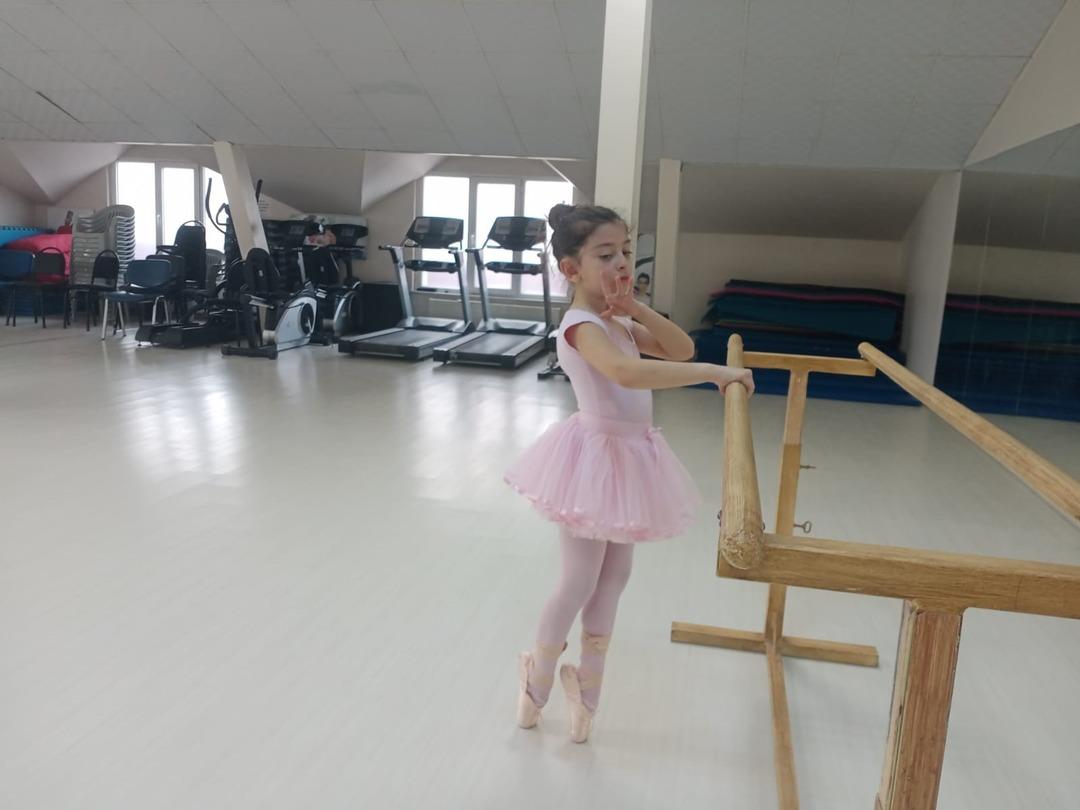 Geleceğin balerinleri Odunpazarı nda yetişiyor: Eğitimi Olimpiyat Dansçısı verecek... 3