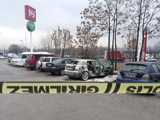 Park halindeki otomobil bomba gibi patladı: 1 yaralı