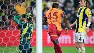 Galatasaray, Türkiye Kupası'nda Fenerbahçe'yi Osimhen'in golleriyle devirdi!