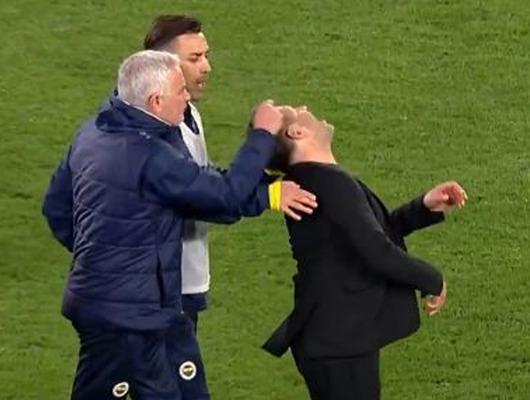 Okan Buruk'tan Mourinho ile yaşadıkları hakkında net açıklama! "Ben hakemi tebrik etmeye giderken o da gidiyordu..."