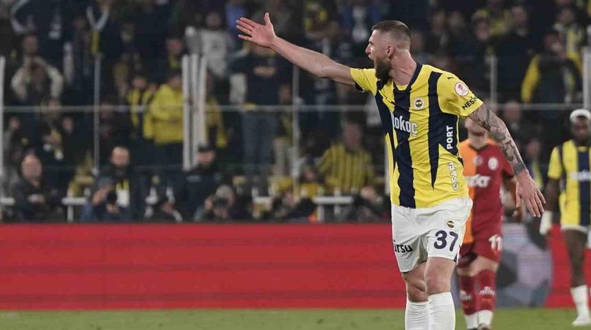 Fenerbahçe'den maç sonunda beklenmedik hamle! Yönetim talimat verdi, oyuncular katılmadı