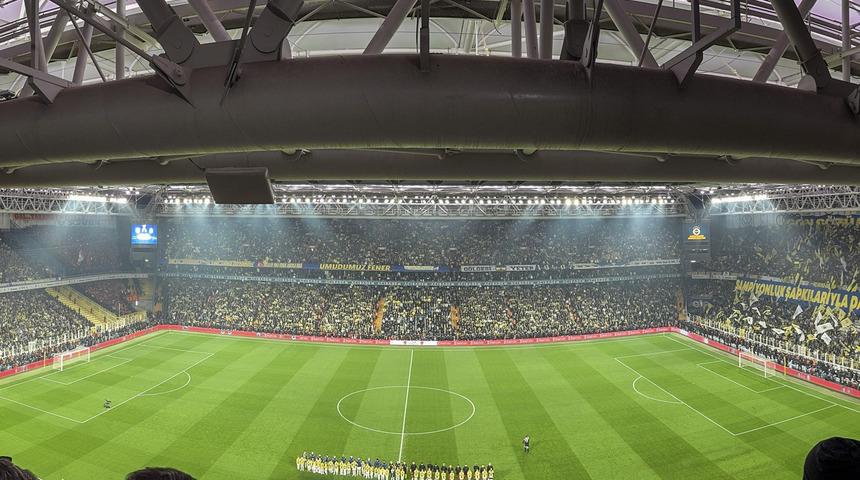 Kadıköy'deki derbi sonrası Emniyet duyurdu! 43 taraftar hakkında işlem başlatıldı