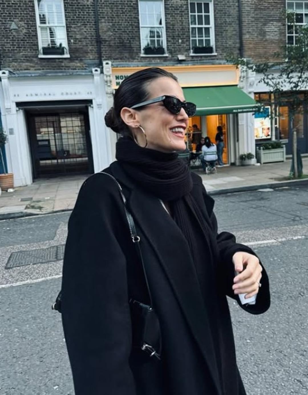 Pınar Deniz ile Kaan Yıldırım ın oğlunun adı ortaya çıktı! Dedesinin ismini taşıyacak 2